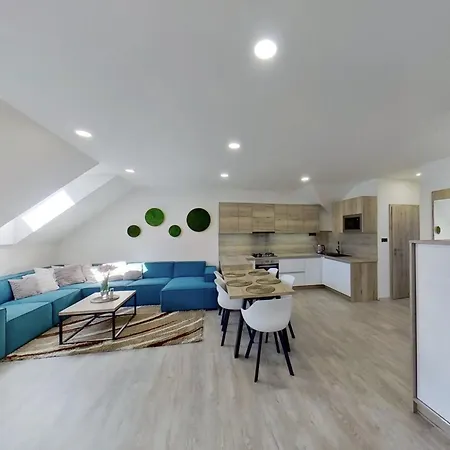 Petofiho Apartment *